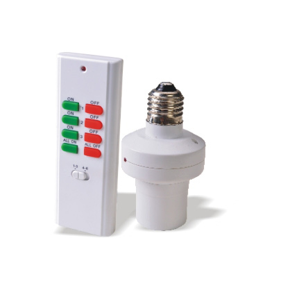 Wireless remote control lamp holder with remote controller
