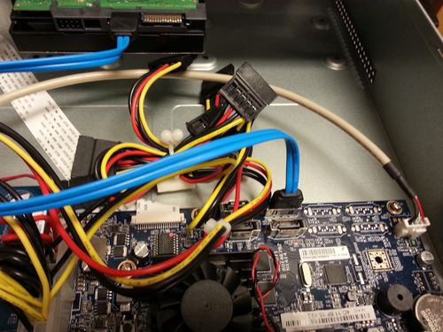 HDD connects to motherboard of NVR