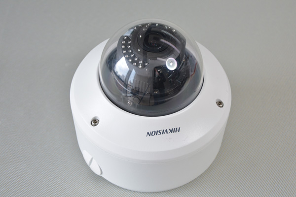 DS-2CD4324FWD 2.0MP IP Camera DS-2CD4324FWD 2.0MP IP Camera
