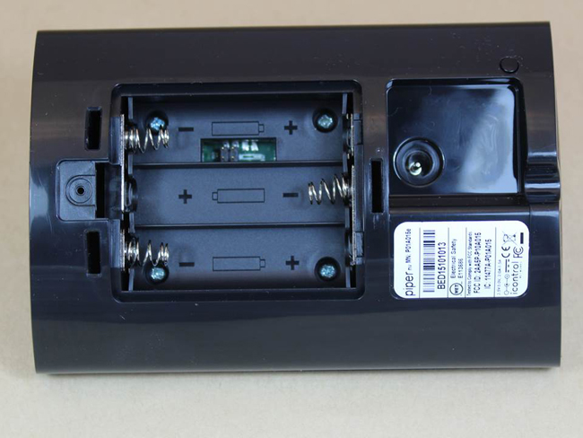 3 AA Battery Backup and DC5V Plug